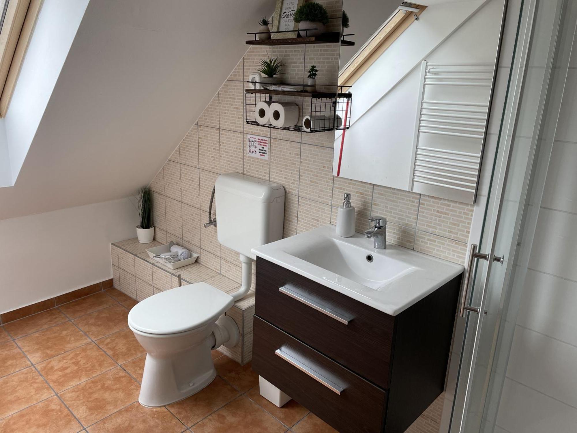 Takacs Vendeghaz 2 Apartment Sopron Bagian luar foto